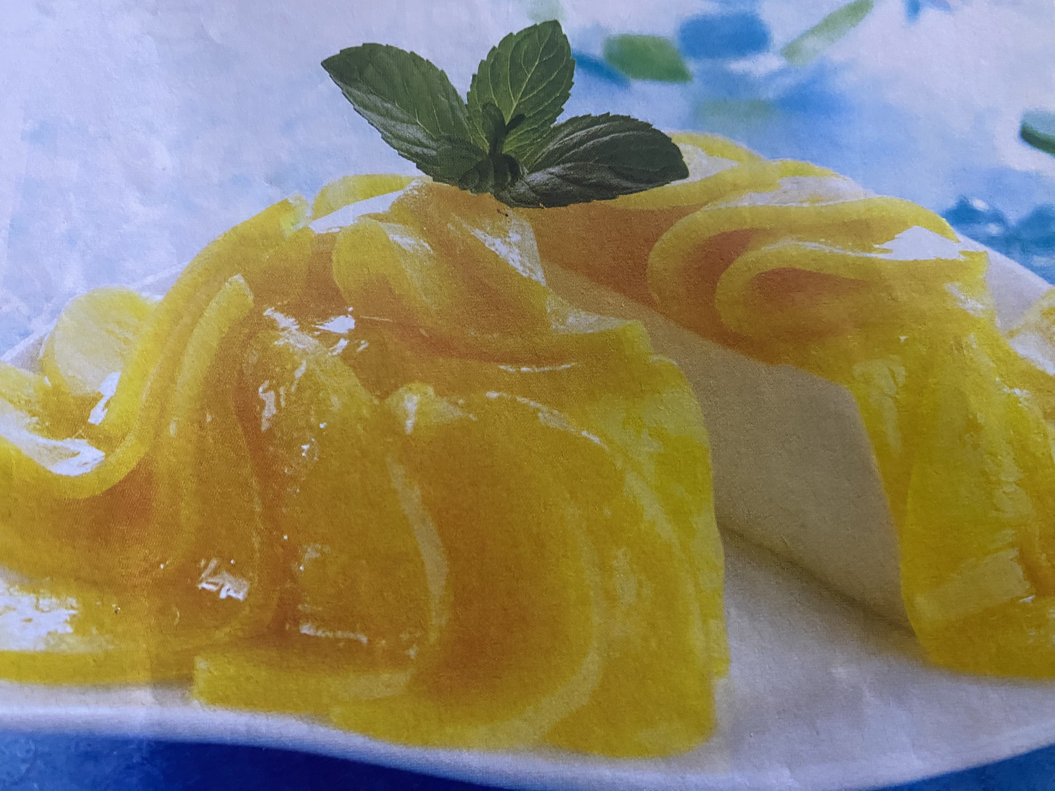 Gelatina de yogurt con durazno