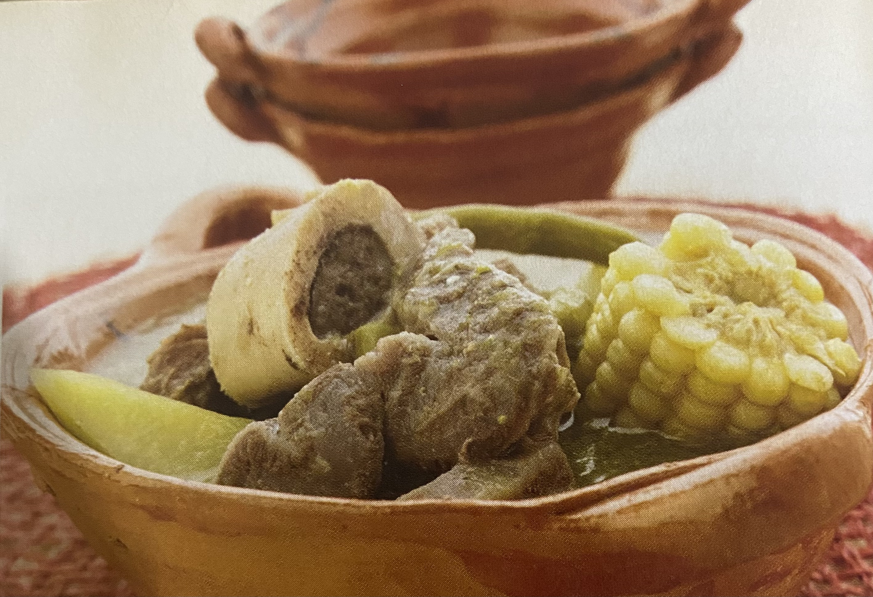Mole de olla en caldillo verde