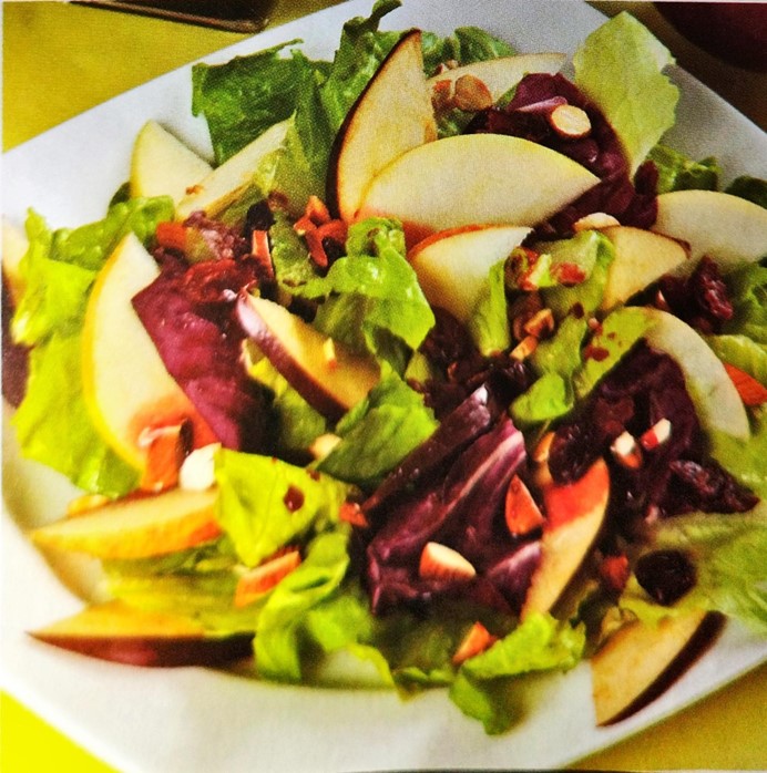 Ensalada de manzana con vinagreta de jamaica