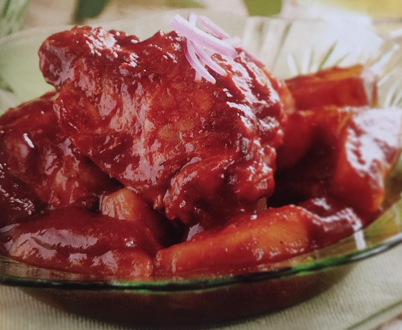 Pollo con adobo de tomate 