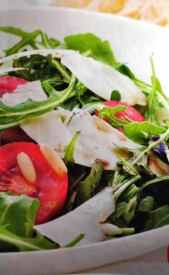 Ensalada estilo mediterráneo 