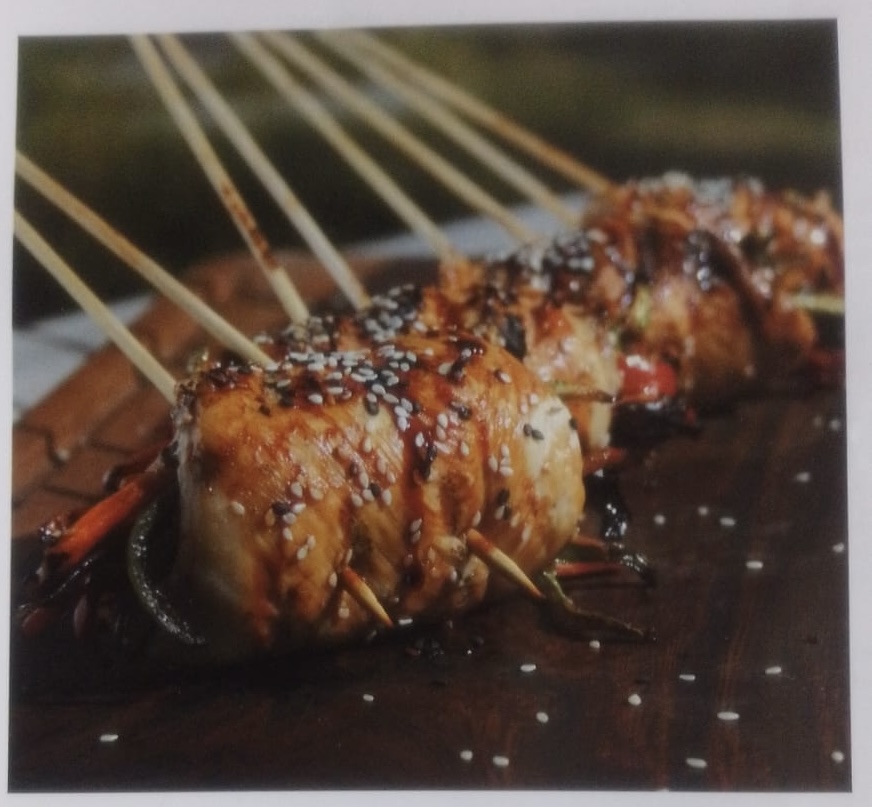 Arrollado de pollo y vegetales