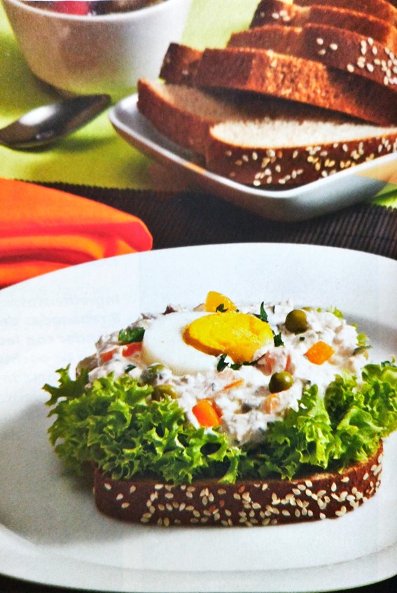 Sándwich con ensalada de atún 