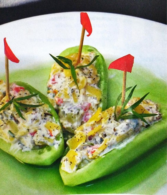 Barquitos de pepino y queso 