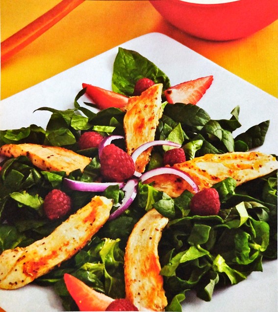 Ensalada con aderezo de yogurt