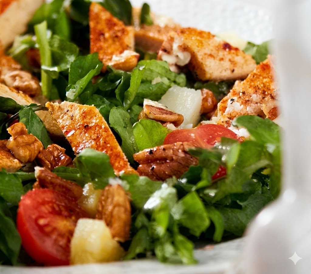 Ensalada de pollo y piña