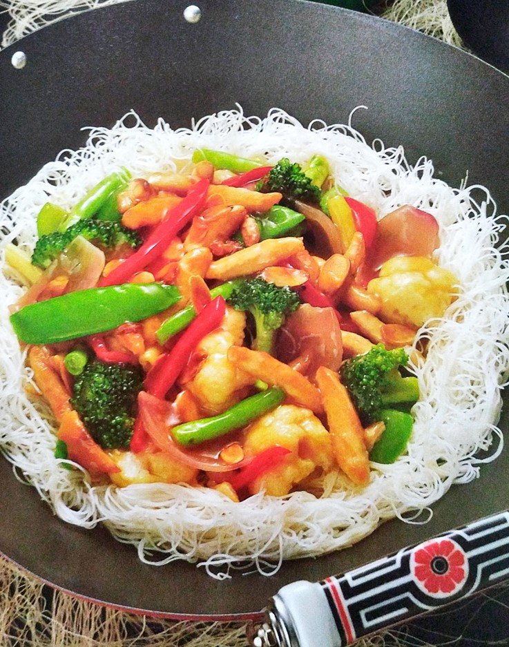 Pollo salteado al jengibre 