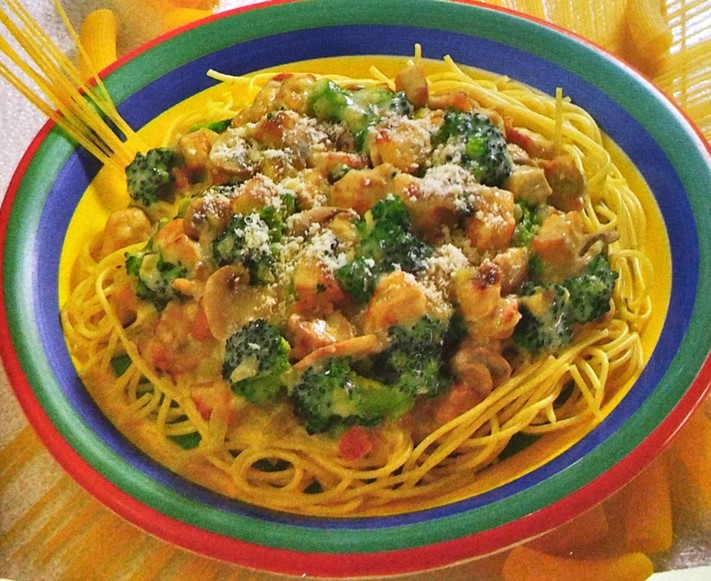 Pollo Parmesano con Pasta