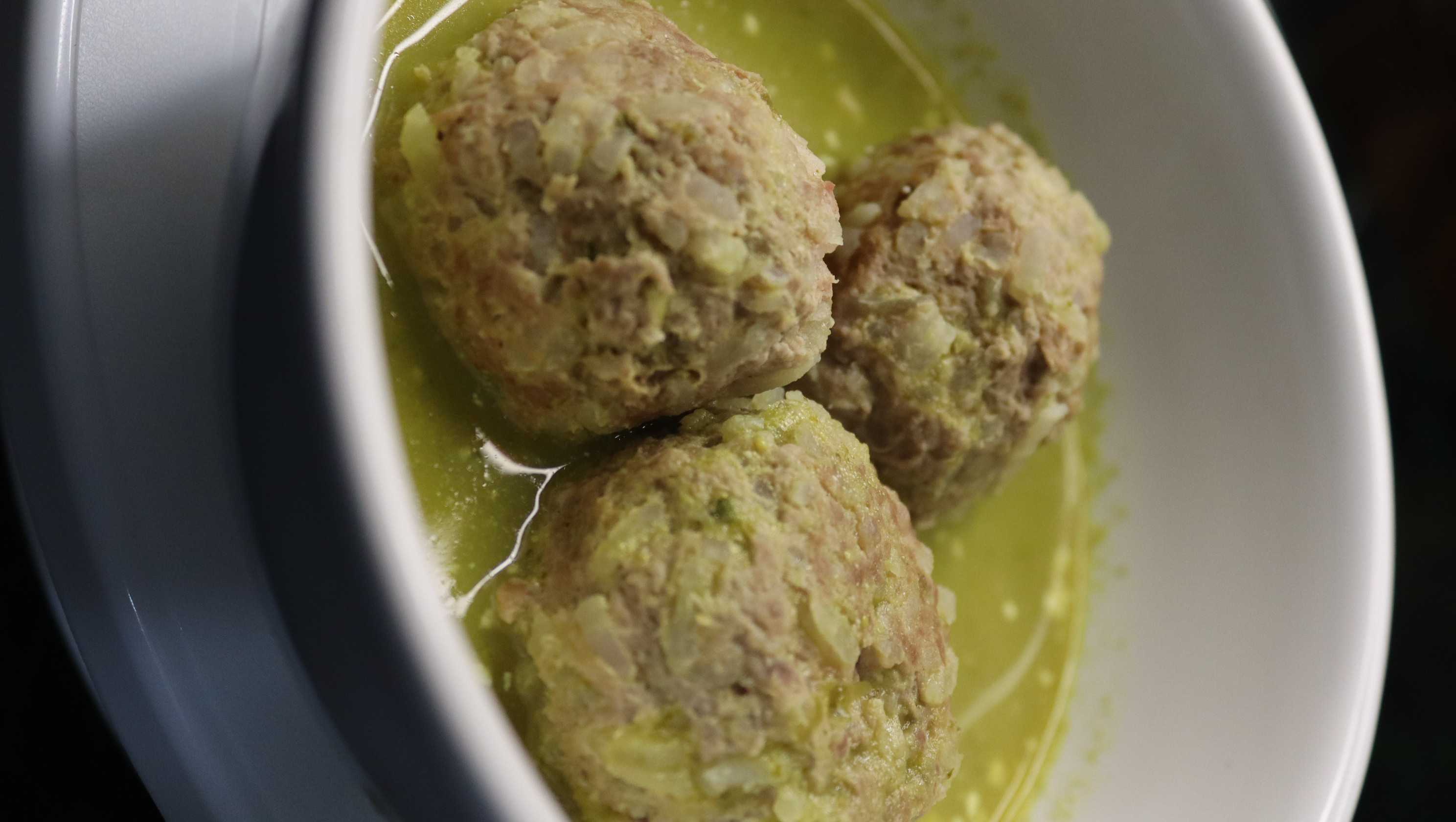 Albondigas en Salsa Verde