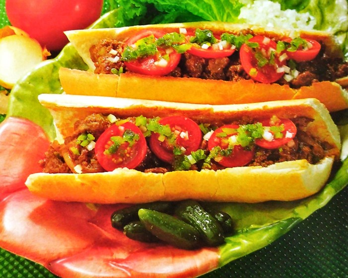 Sandwiches de Carne Molida