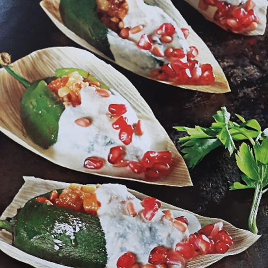 Chiles en Nogada con Chiles cuaresmeños