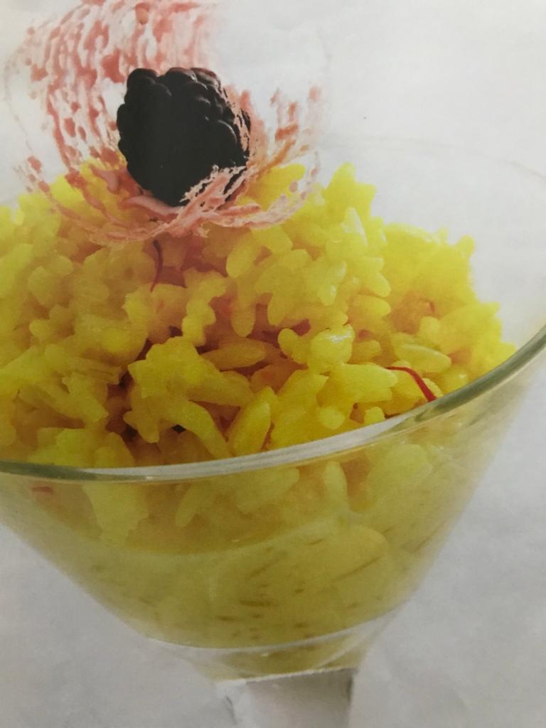 Cremoso de arroz perfumado al azafrán 