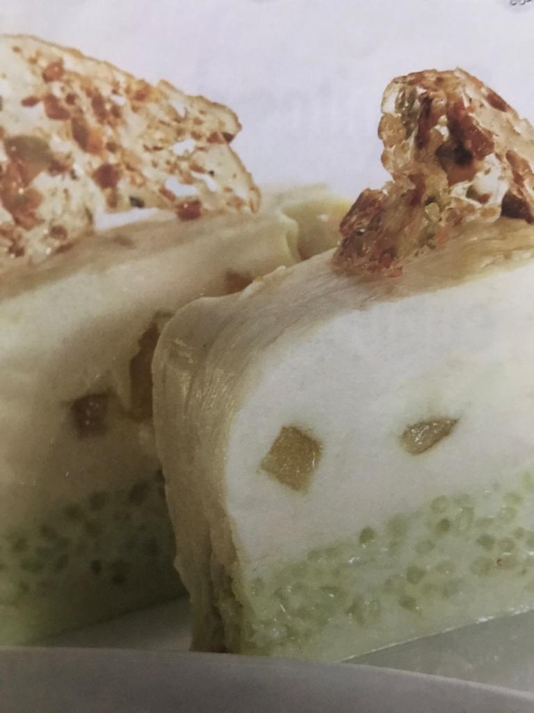 mousse de guanabana con arroz a la hierbabuena