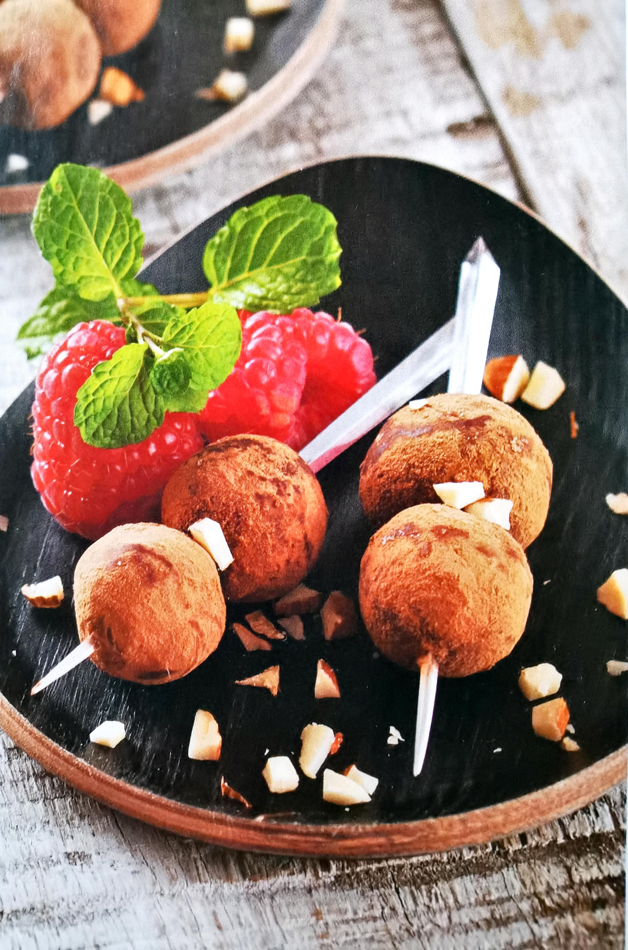 Mini trufas con almendra