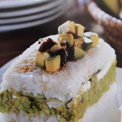 Pastel De Sushi Con Aguacate