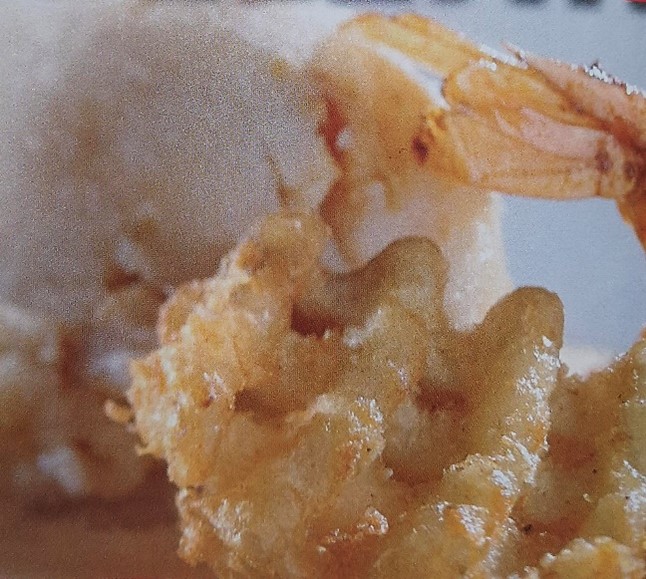 Puré de papa mediterráneo de papa con camarón y queso