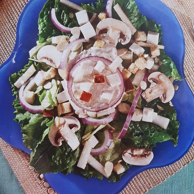 Ensalada Con Pera Y Queso Panela