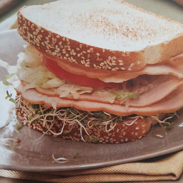 Sándwich De Jamón De Pavo