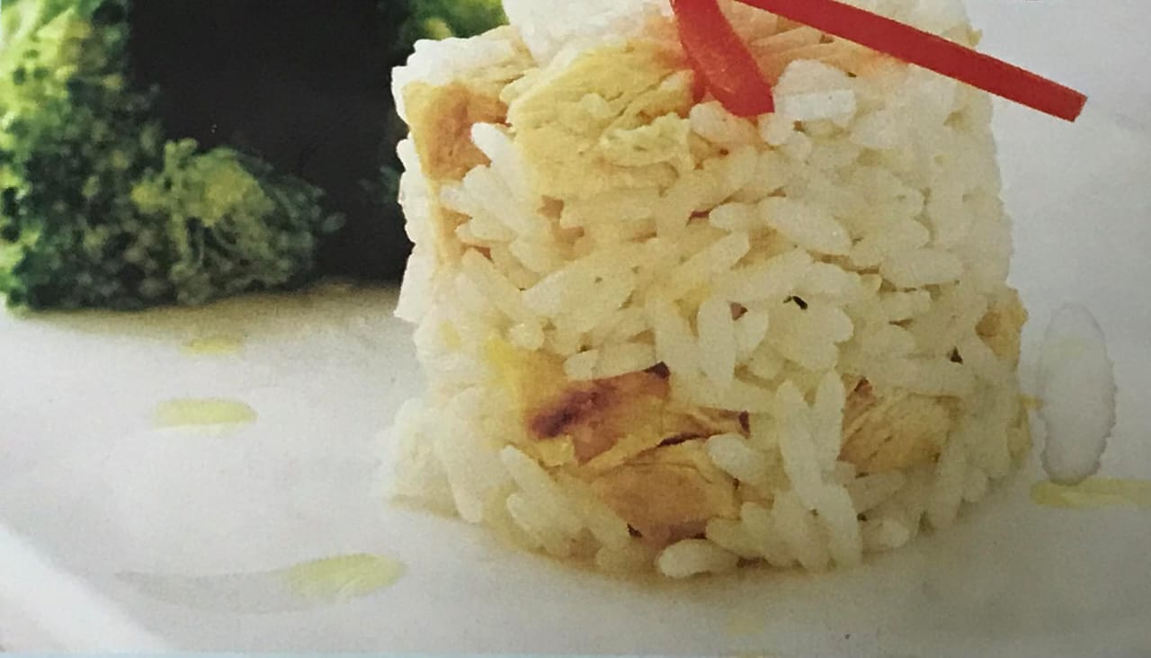 Arroz con pollo y brócoli
