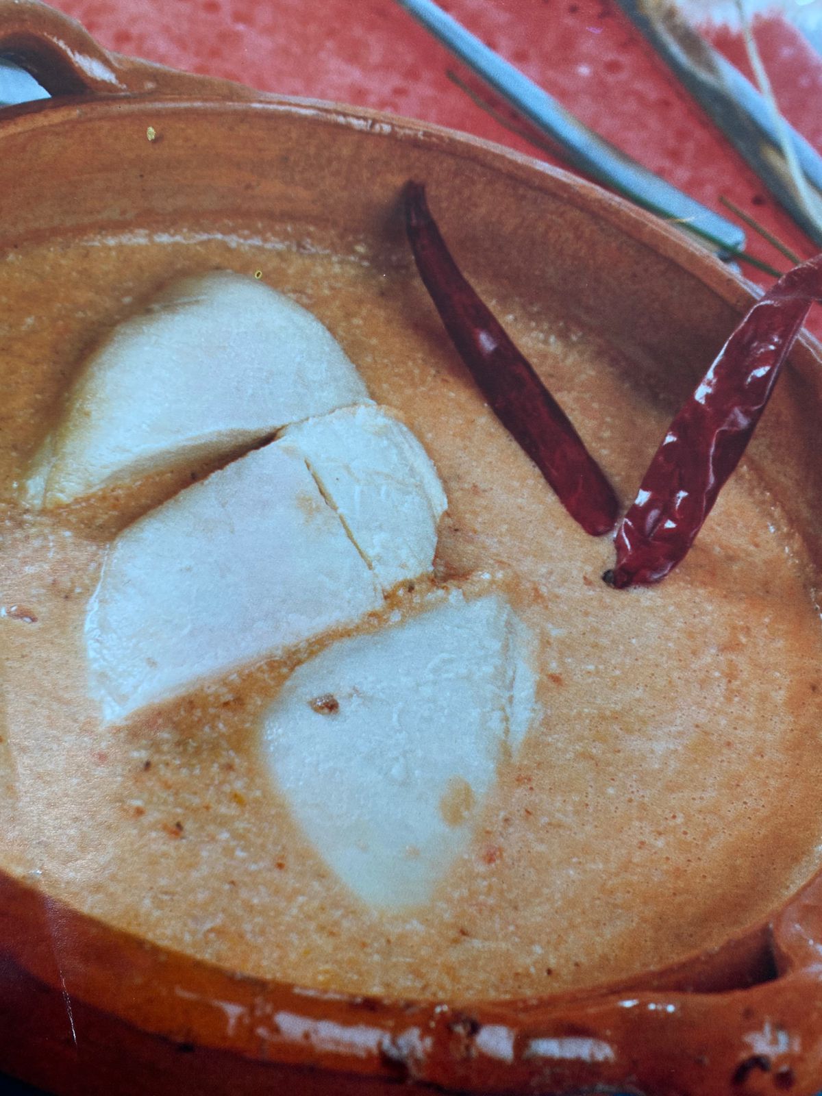 Almendrado rojo 