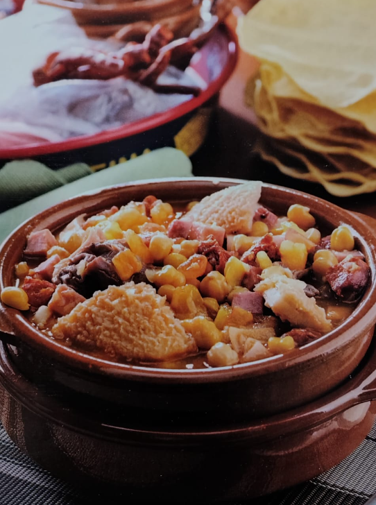 Callos con jamón y chorizo 	