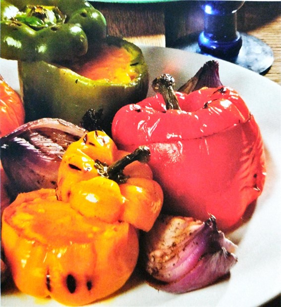 Pimientos Rellenos de Elote