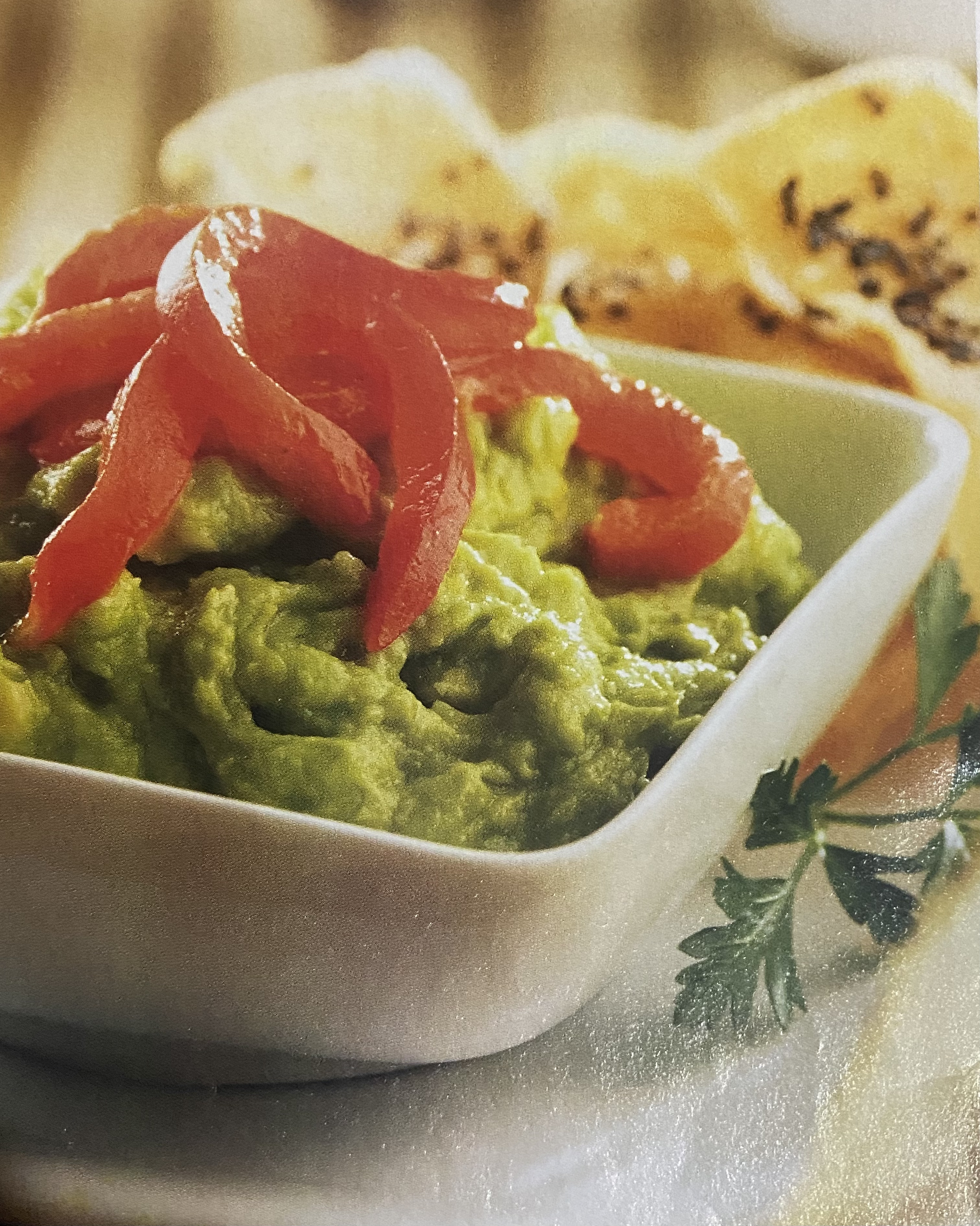 Guacamole con wonton