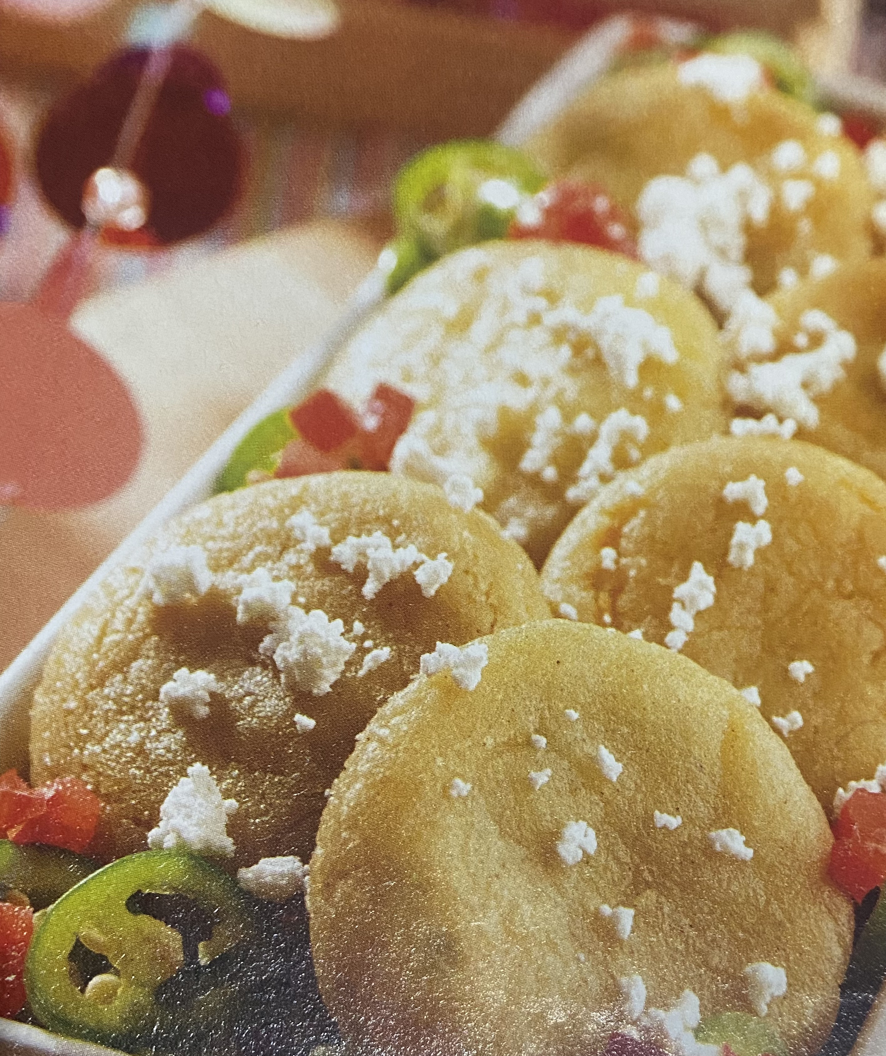 Gorditas de queso de cabra con jalapeño